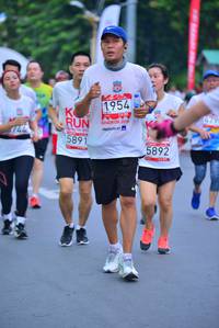 BIB: 1954, 479, 744, 5891, 5892
                            <button type="button" onclick="openModal(5989794)" class="btn btn-primary btn-sm float-right btn-popup" data-toggle="modal" data-target=".modal-high-quality">
                        <i class="fas fa-shopping-cart"></i> Add to Cart
                    </button>
                                            <button type="button" onclick="isThisMe(5989794, true)" class="btn btn-success btn-sm float-right btn-popup btn-isme hidden" data-toggle="tooltip" data-placement="bottom" title="นี่คือรูปของคุณใช่ไหม คลิกที่นี่เพื่อเอาเข้าอัลบั้ม">
                        <i class="fas fa-plus"></i> Add to album
                    </button>
                    <button type="button" onclick="isThisMe(5989794, false)" class="btn btn-warning btn-sm float-right btn-popup btn-isnotme hidden">
                        <i class="fas fa-ban"></i> Remove from album
                    </button>