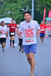 BIB: 2325, 2019
                            <button type="button" onclick="openModal(5990920)" class="btn btn-primary btn-sm float-right btn-popup" data-toggle="modal" data-target=".modal-high-quality">
                        <i class="fas fa-shopping-cart"></i> Add to Cart
                    </button>
                                            <button type="button" onclick="isThisMe(5990920, true)" class="btn btn-success btn-sm float-right btn-popup btn-isme hidden" data-toggle="tooltip" data-placement="bottom" title="นี่คือรูปของคุณใช่ไหม คลิกที่นี่เพื่อเอาเข้าอัลบั้ม">
                        <i class="fas fa-plus"></i> Add to album
                    </button>
                    <button type="button" onclick="isThisMe(5990920, false)" class="btn btn-warning btn-sm float-right btn-popup btn-isnotme hidden">
                        <i class="fas fa-ban"></i> Remove from album
                    </button>