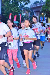 BIB: 6335, 803, 680, 021
                            <button type="button" onclick="openModal(5951428)" class="btn btn-primary btn-sm float-right btn-popup" data-toggle="modal" data-target=".modal-high-quality">
                        <i class="fas fa-shopping-cart"></i> Add to Cart
                    </button>
                                            <button type="button" onclick="isThisMe(5951428, true)" class="btn btn-success btn-sm float-right btn-popup btn-isme hidden" data-toggle="tooltip" data-placement="bottom" title="นี่คือรูปของคุณใช่ไหม คลิกที่นี่เพื่อเอาเข้าอัลบั้ม">
                        <i class="fas fa-plus"></i> Add to album
                    </button>
                    <button type="button" onclick="isThisMe(5951428, false)" class="btn btn-warning btn-sm float-right btn-popup btn-isnotme hidden">
                        <i class="fas fa-ban"></i> Remove from album
                    </button>