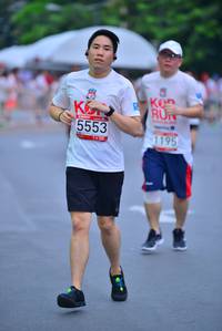 BIB: 5553, 1195
                            <button type="button" onclick="openModal(5993140)" class="btn btn-primary btn-sm float-right btn-popup" data-toggle="modal" data-target=".modal-high-quality">
                        <i class="fas fa-shopping-cart"></i> Add to Cart
                    </button>
                                            <button type="button" onclick="isThisMe(5993140, true)" class="btn btn-success btn-sm float-right btn-popup btn-isme hidden" data-toggle="tooltip" data-placement="bottom" title="นี่คือรูปของคุณใช่ไหม คลิกที่นี่เพื่อเอาเข้าอัลบั้ม">
                        <i class="fas fa-plus"></i> Add to album
                    </button>
                    <button type="button" onclick="isThisMe(5993140, false)" class="btn btn-warning btn-sm float-right btn-popup btn-isnotme hidden">
                        <i class="fas fa-ban"></i> Remove from album
                    </button>