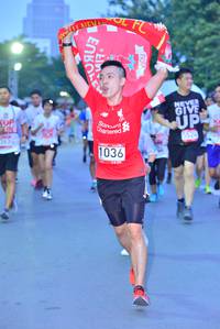 BIB: 363, 552, 1036
                            <button type="button" onclick="openModal(5955962)" class="btn btn-primary btn-sm float-right btn-popup" data-toggle="modal" data-target=".modal-high-quality">
                        <i class="fas fa-shopping-cart"></i> Add to Cart
                    </button>
                                            <button type="button" onclick="isThisMe(5955962, true)" class="btn btn-success btn-sm float-right btn-popup btn-isme hidden" data-toggle="tooltip" data-placement="bottom" title="นี่คือรูปของคุณใช่ไหม คลิกที่นี่เพื่อเอาเข้าอัลบั้ม">
                        <i class="fas fa-plus"></i> Add to album
                    </button>
                    <button type="button" onclick="isThisMe(5955962, false)" class="btn btn-warning btn-sm float-right btn-popup btn-isnotme hidden">
                        <i class="fas fa-ban"></i> Remove from album
                    </button>