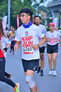 BIB: 4268
                            <button type="button" onclick="openModal(5979771)" class="btn btn-primary btn-sm float-right btn-popup" data-toggle="modal" data-target=".modal-high-quality">
                        <i class="fas fa-shopping-cart"></i> Add to Cart
                    </button>
                                            <button type="button" onclick="isThisMe(5979771, true)" class="btn btn-success btn-sm float-right btn-popup btn-isme hidden" data-toggle="tooltip" data-placement="bottom" title="นี่คือรูปของคุณใช่ไหม คลิกที่นี่เพื่อเอาเข้าอัลบั้ม">
                        <i class="fas fa-plus"></i> Add to album
                    </button>
                    <button type="button" onclick="isThisMe(5979771, false)" class="btn btn-warning btn-sm float-right btn-popup btn-isnotme hidden">
                        <i class="fas fa-ban"></i> Remove from album
                    </button>