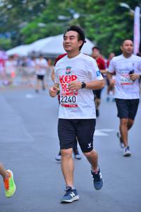 BIB: 2240, 420
                            <button type="button" onclick="openModal(5991714)" class="btn btn-primary btn-sm float-right btn-popup" data-toggle="modal" data-target=".modal-high-quality">
                        <i class="fas fa-shopping-cart"></i> Add to Cart
                    </button>
                                            <button type="button" onclick="isThisMe(5991714, true)" class="btn btn-success btn-sm float-right btn-popup btn-isme hidden" data-toggle="tooltip" data-placement="bottom" title="นี่คือรูปของคุณใช่ไหม คลิกที่นี่เพื่อเอาเข้าอัลบั้ม">
                        <i class="fas fa-plus"></i> Add to album
                    </button>
                    <button type="button" onclick="isThisMe(5991714, false)" class="btn btn-warning btn-sm float-right btn-popup btn-isnotme hidden">
                        <i class="fas fa-ban"></i> Remove from album
                    </button>