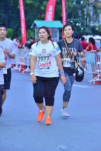 BIB: 7077, 794
                            <button type="button" onclick="openModal(5974729)" class="btn btn-primary btn-sm float-right btn-popup" data-toggle="modal" data-target=".modal-high-quality">
                        <i class="fas fa-shopping-cart"></i> Add to Cart
                    </button>
                                            <button type="button" onclick="isThisMe(5974729, true)" class="btn btn-success btn-sm float-right btn-popup btn-isme hidden" data-toggle="tooltip" data-placement="bottom" title="นี่คือรูปของคุณใช่ไหม คลิกที่นี่เพื่อเอาเข้าอัลบั้ม">
                        <i class="fas fa-plus"></i> Add to album
                    </button>
                    <button type="button" onclick="isThisMe(5974729, false)" class="btn btn-warning btn-sm float-right btn-popup btn-isnotme hidden">
                        <i class="fas fa-ban"></i> Remove from album
                    </button>