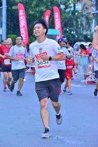 BIB: 8916, 3652, 748, 893
                            <button type="button" onclick="openModal(5975506)" class="btn btn-primary btn-sm float-right btn-popup" data-toggle="modal" data-target=".modal-high-quality">
                        <i class="fas fa-shopping-cart"></i> Add to Cart
                    </button>
                                            <button type="button" onclick="isThisMe(5975506, true)" class="btn btn-success btn-sm float-right btn-popup btn-isme hidden" data-toggle="tooltip" data-placement="bottom" title="นี่คือรูปของคุณใช่ไหม คลิกที่นี่เพื่อเอาเข้าอัลบั้ม">
                        <i class="fas fa-plus"></i> Add to album
                    </button>
                    <button type="button" onclick="isThisMe(5975506, false)" class="btn btn-warning btn-sm float-right btn-popup btn-isnotme hidden">
                        <i class="fas fa-ban"></i> Remove from album
                    </button>