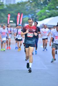 BIB: 5128
                            <button type="button" onclick="openModal(5986225)" class="btn btn-primary btn-sm float-right btn-popup" data-toggle="modal" data-target=".modal-high-quality">
                        <i class="fas fa-shopping-cart"></i> Add to Cart
                    </button>
                                            <button type="button" onclick="isThisMe(5986225, true)" class="btn btn-success btn-sm float-right btn-popup btn-isme hidden" data-toggle="tooltip" data-placement="bottom" title="นี่คือรูปของคุณใช่ไหม คลิกที่นี่เพื่อเอาเข้าอัลบั้ม">
                        <i class="fas fa-plus"></i> Add to album
                    </button>
                    <button type="button" onclick="isThisMe(5986225, false)" class="btn btn-warning btn-sm float-right btn-popup btn-isnotme hidden">
                        <i class="fas fa-ban"></i> Remove from album
                    </button>