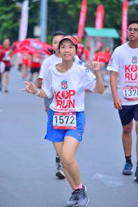 BIB: 137, 2019, 1572
                            <button type="button" onclick="openModal(5994049)" class="btn btn-primary btn-sm float-right btn-popup" data-toggle="modal" data-target=".modal-high-quality">
                        <i class="fas fa-shopping-cart"></i> Add to Cart
                    </button>
                                            <button type="button" onclick="isThisMe(5994049, true)" class="btn btn-success btn-sm float-right btn-popup btn-isme hidden" data-toggle="tooltip" data-placement="bottom" title="นี่คือรูปของคุณใช่ไหม คลิกที่นี่เพื่อเอาเข้าอัลบั้ม">
                        <i class="fas fa-plus"></i> Add to album
                    </button>
                    <button type="button" onclick="isThisMe(5994049, false)" class="btn btn-warning btn-sm float-right btn-popup btn-isnotme hidden">
                        <i class="fas fa-ban"></i> Remove from album
                    </button>