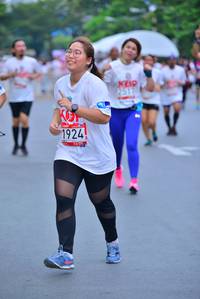 BIB: 2517, 1924
                            <button type="button" onclick="openModal(5992741)" class="btn btn-primary btn-sm float-right btn-popup" data-toggle="modal" data-target=".modal-high-quality">
                        <i class="fas fa-shopping-cart"></i> Add to Cart
                    </button>
                                            <button type="button" onclick="isThisMe(5992741, true)" class="btn btn-success btn-sm float-right btn-popup btn-isme hidden" data-toggle="tooltip" data-placement="bottom" title="นี่คือรูปของคุณใช่ไหม คลิกที่นี่เพื่อเอาเข้าอัลบั้ม">
                        <i class="fas fa-plus"></i> Add to album
                    </button>
                    <button type="button" onclick="isThisMe(5992741, false)" class="btn btn-warning btn-sm float-right btn-popup btn-isnotme hidden">
                        <i class="fas fa-ban"></i> Remove from album
                    </button>