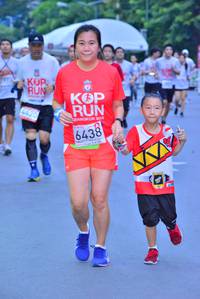 BIB: 4420, 6438
                            <button type="button" onclick="openModal(5974655)" class="btn btn-primary btn-sm float-right btn-popup" data-toggle="modal" data-target=".modal-high-quality">
                        <i class="fas fa-shopping-cart"></i> Add to Cart
                    </button>
                                            <button type="button" onclick="isThisMe(5974655, true)" class="btn btn-success btn-sm float-right btn-popup btn-isme hidden" data-toggle="tooltip" data-placement="bottom" title="นี่คือรูปของคุณใช่ไหม คลิกที่นี่เพื่อเอาเข้าอัลบั้ม">
                        <i class="fas fa-plus"></i> Add to album
                    </button>
                    <button type="button" onclick="isThisMe(5974655, false)" class="btn btn-warning btn-sm float-right btn-popup btn-isnotme hidden">
                        <i class="fas fa-ban"></i> Remove from album
                    </button>