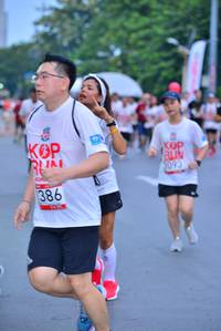 BIB: 3093, 386
                            <button type="button" onclick="openModal(5987740)" class="btn btn-primary btn-sm float-right btn-popup" data-toggle="modal" data-target=".modal-high-quality">
                        <i class="fas fa-shopping-cart"></i> Add to Cart
                    </button>
                                            <button type="button" onclick="isThisMe(5987740, true)" class="btn btn-success btn-sm float-right btn-popup btn-isme hidden" data-toggle="tooltip" data-placement="bottom" title="นี่คือรูปของคุณใช่ไหม คลิกที่นี่เพื่อเอาเข้าอัลบั้ม">
                        <i class="fas fa-plus"></i> Add to album
                    </button>
                    <button type="button" onclick="isThisMe(5987740, false)" class="btn btn-warning btn-sm float-right btn-popup btn-isnotme hidden">
                        <i class="fas fa-ban"></i> Remove from album
                    </button>