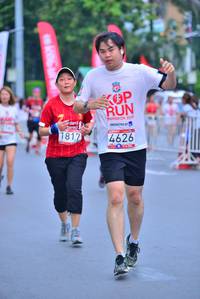 BIB: 201, 1817, 4626, 
                            <button type="button" onclick="openModal(5990136)" class="btn btn-primary btn-sm float-right btn-popup" data-toggle="modal" data-target=".modal-high-quality">
                        <i class="fas fa-shopping-cart"></i> Add to Cart
                    </button>
                                            <button type="button" onclick="isThisMe(5990136, true)" class="btn btn-success btn-sm float-right btn-popup btn-isme hidden" data-toggle="tooltip" data-placement="bottom" title="นี่คือรูปของคุณใช่ไหม คลิกที่นี่เพื่อเอาเข้าอัลบั้ม">
                        <i class="fas fa-plus"></i> Add to album
                    </button>
                    <button type="button" onclick="isThisMe(5990136, false)" class="btn btn-warning btn-sm float-right btn-popup btn-isnotme hidden">
                        <i class="fas fa-ban"></i> Remove from album
                    </button>