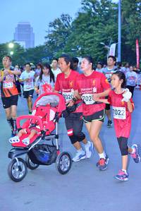 BIB: 2341, 7020, 702, 7022
                            <button type="button" onclick="openModal(5958091)" class="btn btn-primary btn-sm float-right btn-popup" data-toggle="modal" data-target=".modal-high-quality">
                        <i class="fas fa-shopping-cart"></i> Add to Cart
                    </button>
                                            <button type="button" onclick="isThisMe(5958091, true)" class="btn btn-success btn-sm float-right btn-popup btn-isme hidden" data-toggle="tooltip" data-placement="bottom" title="นี่คือรูปของคุณใช่ไหม คลิกที่นี่เพื่อเอาเข้าอัลบั้ม">
                        <i class="fas fa-plus"></i> Add to album
                    </button>
                    <button type="button" onclick="isThisMe(5958091, false)" class="btn btn-warning btn-sm float-right btn-popup btn-isnotme hidden">
                        <i class="fas fa-ban"></i> Remove from album
                    </button>