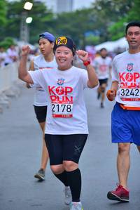 BIB: 2178, 3242
                            <button type="button" onclick="openModal(5996113)" class="btn btn-primary btn-sm float-right btn-popup" data-toggle="modal" data-target=".modal-high-quality">
                        <i class="fas fa-shopping-cart"></i> Add to Cart
                    </button>
                                            <button type="button" onclick="isThisMe(5996113, true)" class="btn btn-success btn-sm float-right btn-popup btn-isme hidden" data-toggle="tooltip" data-placement="bottom" title="นี่คือรูปของคุณใช่ไหม คลิกที่นี่เพื่อเอาเข้าอัลบั้ม">
                        <i class="fas fa-plus"></i> Add to album
                    </button>
                    <button type="button" onclick="isThisMe(5996113, false)" class="btn btn-warning btn-sm float-right btn-popup btn-isnotme hidden">
                        <i class="fas fa-ban"></i> Remove from album
                    </button>