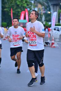 BIB: 4992, 2010, 4355
                            <button type="button" onclick="openModal(5988643)" class="btn btn-primary btn-sm float-right btn-popup" data-toggle="modal" data-target=".modal-high-quality">
                        <i class="fas fa-shopping-cart"></i> Add to Cart
                    </button>
                                            <button type="button" onclick="isThisMe(5988643, true)" class="btn btn-success btn-sm float-right btn-popup btn-isme hidden" data-toggle="tooltip" data-placement="bottom" title="นี่คือรูปของคุณใช่ไหม คลิกที่นี่เพื่อเอาเข้าอัลบั้ม">
                        <i class="fas fa-plus"></i> Add to album
                    </button>
                    <button type="button" onclick="isThisMe(5988643, false)" class="btn btn-warning btn-sm float-right btn-popup btn-isnotme hidden">
                        <i class="fas fa-ban"></i> Remove from album
                    </button>