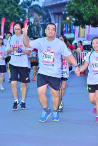 BIB: 7040, 459
                            <button type="button" onclick="openModal(5954958)" class="btn btn-primary btn-sm float-right btn-popup" data-toggle="modal" data-target=".modal-high-quality">
                        <i class="fas fa-shopping-cart"></i> Add to Cart
                    </button>
                                            <button type="button" onclick="isThisMe(5954958, true)" class="btn btn-success btn-sm float-right btn-popup btn-isme hidden" data-toggle="tooltip" data-placement="bottom" title="นี่คือรูปของคุณใช่ไหม คลิกที่นี่เพื่อเอาเข้าอัลบั้ม">
                        <i class="fas fa-plus"></i> Add to album
                    </button>
                    <button type="button" onclick="isThisMe(5954958, false)" class="btn btn-warning btn-sm float-right btn-popup btn-isnotme hidden">
                        <i class="fas fa-ban"></i> Remove from album
                    </button>