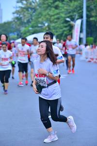 BIB: 8305
                            <button type="button" onclick="openModal(5978990)" class="btn btn-primary btn-sm float-right btn-popup" data-toggle="modal" data-target=".modal-high-quality">
                        <i class="fas fa-shopping-cart"></i> Add to Cart
                    </button>
                                            <button type="button" onclick="isThisMe(5978990, true)" class="btn btn-success btn-sm float-right btn-popup btn-isme hidden" data-toggle="tooltip" data-placement="bottom" title="นี่คือรูปของคุณใช่ไหม คลิกที่นี่เพื่อเอาเข้าอัลบั้ม">
                        <i class="fas fa-plus"></i> Add to album
                    </button>
                    <button type="button" onclick="isThisMe(5978990, false)" class="btn btn-warning btn-sm float-right btn-popup btn-isnotme hidden">
                        <i class="fas fa-ban"></i> Remove from album
                    </button>