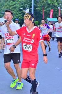 BIB: 3115, 3777, 2249
                            <button type="button" onclick="openModal(5977708)" class="btn btn-primary btn-sm float-right btn-popup" data-toggle="modal" data-target=".modal-high-quality">
                        <i class="fas fa-shopping-cart"></i> Add to Cart
                    </button>
                                            <button type="button" onclick="isThisMe(5977708, true)" class="btn btn-success btn-sm float-right btn-popup btn-isme hidden" data-toggle="tooltip" data-placement="bottom" title="นี่คือรูปของคุณใช่ไหม คลิกที่นี่เพื่อเอาเข้าอัลบั้ม">
                        <i class="fas fa-plus"></i> Add to album
                    </button>
                    <button type="button" onclick="isThisMe(5977708, false)" class="btn btn-warning btn-sm float-right btn-popup btn-isnotme hidden">
                        <i class="fas fa-ban"></i> Remove from album
                    </button>