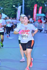 BIB: 6056
                            <button type="button" onclick="openModal(5955017)" class="btn btn-primary btn-sm float-right btn-popup" data-toggle="modal" data-target=".modal-high-quality">
                        <i class="fas fa-shopping-cart"></i> Add to Cart
                    </button>
                                            <button type="button" onclick="isThisMe(5955017, true)" class="btn btn-success btn-sm float-right btn-popup btn-isme hidden" data-toggle="tooltip" data-placement="bottom" title="นี่คือรูปของคุณใช่ไหม คลิกที่นี่เพื่อเอาเข้าอัลบั้ม">
                        <i class="fas fa-plus"></i> Add to album
                    </button>
                    <button type="button" onclick="isThisMe(5955017, false)" class="btn btn-warning btn-sm float-right btn-popup btn-isnotme hidden">
                        <i class="fas fa-ban"></i> Remove from album
                    </button>