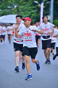 BIB: 286, 4930, 4064
                            <button type="button" onclick="openModal(5992181)" class="btn btn-primary btn-sm float-right btn-popup" data-toggle="modal" data-target=".modal-high-quality">
                        <i class="fas fa-shopping-cart"></i> Add to Cart
                    </button>
                                            <button type="button" onclick="isThisMe(5992181, true)" class="btn btn-success btn-sm float-right btn-popup btn-isme hidden" data-toggle="tooltip" data-placement="bottom" title="นี่คือรูปของคุณใช่ไหม คลิกที่นี่เพื่อเอาเข้าอัลบั้ม">
                        <i class="fas fa-plus"></i> Add to album
                    </button>
                    <button type="button" onclick="isThisMe(5992181, false)" class="btn btn-warning btn-sm float-right btn-popup btn-isnotme hidden">
                        <i class="fas fa-ban"></i> Remove from album
                    </button>