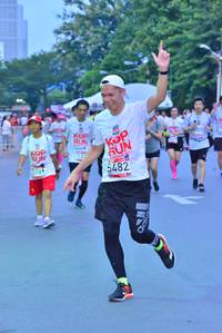 BIB: 5482, 3784
                            <button type="button" onclick="openModal(5974180)" class="btn btn-primary btn-sm float-right btn-popup" data-toggle="modal" data-target=".modal-high-quality">
                        <i class="fas fa-shopping-cart"></i> Add to Cart
                    </button>
                                            <button type="button" onclick="isThisMe(5974180, true)" class="btn btn-success btn-sm float-right btn-popup btn-isme hidden" data-toggle="tooltip" data-placement="bottom" title="นี่คือรูปของคุณใช่ไหม คลิกที่นี่เพื่อเอาเข้าอัลบั้ม">
                        <i class="fas fa-plus"></i> Add to album
                    </button>
                    <button type="button" onclick="isThisMe(5974180, false)" class="btn btn-warning btn-sm float-right btn-popup btn-isnotme hidden">
                        <i class="fas fa-ban"></i> Remove from album
                    </button>