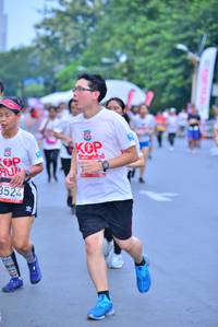 BIB: 3524
                            <button type="button" onclick="openModal(5985999)" class="btn btn-primary btn-sm float-right btn-popup" data-toggle="modal" data-target=".modal-high-quality">
                        <i class="fas fa-shopping-cart"></i> Add to Cart
                    </button>
                                            <button type="button" onclick="isThisMe(5985999, true)" class="btn btn-success btn-sm float-right btn-popup btn-isme hidden" data-toggle="tooltip" data-placement="bottom" title="นี่คือรูปของคุณใช่ไหม คลิกที่นี่เพื่อเอาเข้าอัลบั้ม">
                        <i class="fas fa-plus"></i> Add to album
                    </button>
                    <button type="button" onclick="isThisMe(5985999, false)" class="btn btn-warning btn-sm float-right btn-popup btn-isnotme hidden">
                        <i class="fas fa-ban"></i> Remove from album
                    </button>