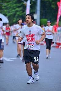 BIB: 4642
                            <button type="button" onclick="openModal(5992104)" class="btn btn-primary btn-sm float-right btn-popup" data-toggle="modal" data-target=".modal-high-quality">
                        <i class="fas fa-shopping-cart"></i> Add to Cart
                    </button>
                                            <button type="button" onclick="isThisMe(5992104, true)" class="btn btn-success btn-sm float-right btn-popup btn-isme hidden" data-toggle="tooltip" data-placement="bottom" title="นี่คือรูปของคุณใช่ไหม คลิกที่นี่เพื่อเอาเข้าอัลบั้ม">
                        <i class="fas fa-plus"></i> Add to album
                    </button>
                    <button type="button" onclick="isThisMe(5992104, false)" class="btn btn-warning btn-sm float-right btn-popup btn-isnotme hidden">
                        <i class="fas fa-ban"></i> Remove from album
                    </button>