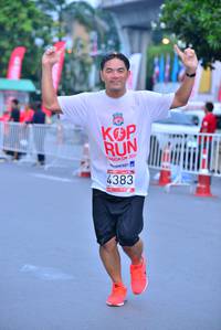 BIB: 2011, 4383
                            <button type="button" onclick="openModal(5985803)" class="btn btn-primary btn-sm float-right btn-popup" data-toggle="modal" data-target=".modal-high-quality">
                        <i class="fas fa-shopping-cart"></i> Add to Cart
                    </button>
                                            <button type="button" onclick="isThisMe(5985803, true)" class="btn btn-success btn-sm float-right btn-popup btn-isme hidden" data-toggle="tooltip" data-placement="bottom" title="นี่คือรูปของคุณใช่ไหม คลิกที่นี่เพื่อเอาเข้าอัลบั้ม">
                        <i class="fas fa-plus"></i> Add to album
                    </button>
                    <button type="button" onclick="isThisMe(5985803, false)" class="btn btn-warning btn-sm float-right btn-popup btn-isnotme hidden">
                        <i class="fas fa-ban"></i> Remove from album
                    </button>