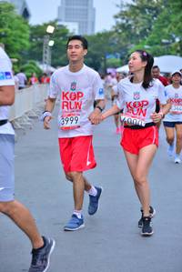 BIB: 344, 3999
                            <button type="button" onclick="openModal(5994456)" class="btn btn-primary btn-sm float-right btn-popup" data-toggle="modal" data-target=".modal-high-quality">
                        <i class="fas fa-shopping-cart"></i> Add to Cart
                    </button>
                                            <button type="button" onclick="isThisMe(5994456, true)" class="btn btn-success btn-sm float-right btn-popup btn-isme hidden" data-toggle="tooltip" data-placement="bottom" title="นี่คือรูปของคุณใช่ไหม คลิกที่นี่เพื่อเอาเข้าอัลบั้ม">
                        <i class="fas fa-plus"></i> Add to album
                    </button>
                    <button type="button" onclick="isThisMe(5994456, false)" class="btn btn-warning btn-sm float-right btn-popup btn-isnotme hidden">
                        <i class="fas fa-ban"></i> Remove from album
                    </button>