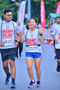 BIB: 2019, 6927, 7175
                            <button type="button" onclick="openModal(5979232)" class="btn btn-primary btn-sm float-right btn-popup" data-toggle="modal" data-target=".modal-high-quality">
                        <i class="fas fa-shopping-cart"></i> Add to Cart
                    </button>
                                            <button type="button" onclick="isThisMe(5979232, true)" class="btn btn-success btn-sm float-right btn-popup btn-isme hidden" data-toggle="tooltip" data-placement="bottom" title="นี่คือรูปของคุณใช่ไหม คลิกที่นี่เพื่อเอาเข้าอัลบั้ม">
                        <i class="fas fa-plus"></i> Add to album
                    </button>
                    <button type="button" onclick="isThisMe(5979232, false)" class="btn btn-warning btn-sm float-right btn-popup btn-isnotme hidden">
                        <i class="fas fa-ban"></i> Remove from album
                    </button>