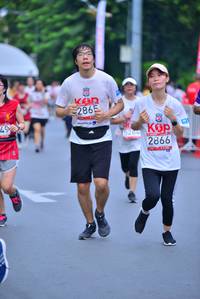 BIB: 2865, 528, 2866
                            <button type="button" onclick="openModal(5992172)" class="btn btn-primary btn-sm float-right btn-popup" data-toggle="modal" data-target=".modal-high-quality">
                        <i class="fas fa-shopping-cart"></i> Add to Cart
                    </button>
                                            <button type="button" onclick="isThisMe(5992172, true)" class="btn btn-success btn-sm float-right btn-popup btn-isme hidden" data-toggle="tooltip" data-placement="bottom" title="นี่คือรูปของคุณใช่ไหม คลิกที่นี่เพื่อเอาเข้าอัลบั้ม">
                        <i class="fas fa-plus"></i> Add to album
                    </button>
                    <button type="button" onclick="isThisMe(5992172, false)" class="btn btn-warning btn-sm float-right btn-popup btn-isnotme hidden">
                        <i class="fas fa-ban"></i> Remove from album
                    </button>