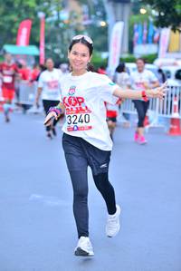 BIB: 3240
                            <button type="button" onclick="openModal(5980304)" class="btn btn-primary btn-sm float-right btn-popup" data-toggle="modal" data-target=".modal-high-quality">
                        <i class="fas fa-shopping-cart"></i> Add to Cart
                    </button>
                                            <button type="button" onclick="isThisMe(5980304, true)" class="btn btn-success btn-sm float-right btn-popup btn-isme hidden" data-toggle="tooltip" data-placement="bottom" title="นี่คือรูปของคุณใช่ไหม คลิกที่นี่เพื่อเอาเข้าอัลบั้ม">
                        <i class="fas fa-plus"></i> Add to album
                    </button>
                    <button type="button" onclick="isThisMe(5980304, false)" class="btn btn-warning btn-sm float-right btn-popup btn-isnotme hidden">
                        <i class="fas fa-ban"></i> Remove from album
                    </button>