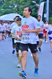 BIB: 6166
                            <button type="button" onclick="openModal(5978128)" class="btn btn-primary btn-sm float-right btn-popup" data-toggle="modal" data-target=".modal-high-quality">
                        <i class="fas fa-shopping-cart"></i> Add to Cart
                    </button>
                                            <button type="button" onclick="isThisMe(5978128, true)" class="btn btn-success btn-sm float-right btn-popup btn-isme hidden" data-toggle="tooltip" data-placement="bottom" title="นี่คือรูปของคุณใช่ไหม คลิกที่นี่เพื่อเอาเข้าอัลบั้ม">
                        <i class="fas fa-plus"></i> Add to album
                    </button>
                    <button type="button" onclick="isThisMe(5978128, false)" class="btn btn-warning btn-sm float-right btn-popup btn-isnotme hidden">
                        <i class="fas fa-ban"></i> Remove from album
                    </button>