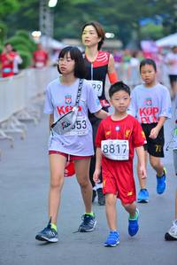 BIB: 8817
                            <button type="button" onclick="openModal(5994179)" class="btn btn-primary btn-sm float-right btn-popup" data-toggle="modal" data-target=".modal-high-quality">
                        <i class="fas fa-shopping-cart"></i> Add to Cart
                    </button>
                                            <button type="button" onclick="isThisMe(5994179, true)" class="btn btn-success btn-sm float-right btn-popup btn-isme hidden" data-toggle="tooltip" data-placement="bottom" title="นี่คือรูปของคุณใช่ไหม คลิกที่นี่เพื่อเอาเข้าอัลบั้ม">
                        <i class="fas fa-plus"></i> Add to album
                    </button>
                    <button type="button" onclick="isThisMe(5994179, false)" class="btn btn-warning btn-sm float-right btn-popup btn-isnotme hidden">
                        <i class="fas fa-ban"></i> Remove from album
                    </button>