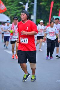 BIB: 2398
                            <button type="button" onclick="openModal(5995294)" class="btn btn-primary btn-sm float-right btn-popup" data-toggle="modal" data-target=".modal-high-quality">
                        <i class="fas fa-shopping-cart"></i> Add to Cart
                    </button>
                                            <button type="button" onclick="isThisMe(5995294, true)" class="btn btn-success btn-sm float-right btn-popup btn-isme hidden" data-toggle="tooltip" data-placement="bottom" title="นี่คือรูปของคุณใช่ไหม คลิกที่นี่เพื่อเอาเข้าอัลบั้ม">
                        <i class="fas fa-plus"></i> Add to album
                    </button>
                    <button type="button" onclick="isThisMe(5995294, false)" class="btn btn-warning btn-sm float-right btn-popup btn-isnotme hidden">
                        <i class="fas fa-ban"></i> Remove from album
                    </button>