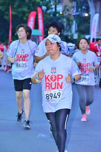 BIB: 8635, 8949, 788
                            <button type="button" onclick="openModal(5956904)" class="btn btn-primary btn-sm float-right btn-popup" data-toggle="modal" data-target=".modal-high-quality">
                        <i class="fas fa-shopping-cart"></i> Add to Cart
                    </button>
                                            <button type="button" onclick="isThisMe(5956904, true)" class="btn btn-success btn-sm float-right btn-popup btn-isme hidden" data-toggle="tooltip" data-placement="bottom" title="นี่คือรูปของคุณใช่ไหม คลิกที่นี่เพื่อเอาเข้าอัลบั้ม">
                        <i class="fas fa-plus"></i> Add to album
                    </button>
                    <button type="button" onclick="isThisMe(5956904, false)" class="btn btn-warning btn-sm float-right btn-popup btn-isnotme hidden">
                        <i class="fas fa-ban"></i> Remove from album
                    </button>