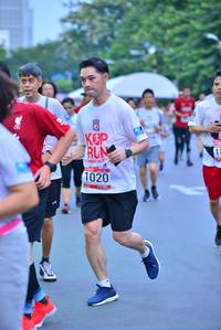 BIB: 1020
                            <button type="button" onclick="openModal(5978943)" class="btn btn-primary btn-sm float-right btn-popup" data-toggle="modal" data-target=".modal-high-quality">
                        <i class="fas fa-shopping-cart"></i> Add to Cart
                    </button>
                                            <button type="button" onclick="isThisMe(5978943, true)" class="btn btn-success btn-sm float-right btn-popup btn-isme hidden" data-toggle="tooltip" data-placement="bottom" title="นี่คือรูปของคุณใช่ไหม คลิกที่นี่เพื่อเอาเข้าอัลบั้ม">
                        <i class="fas fa-plus"></i> Add to album
                    </button>
                    <button type="button" onclick="isThisMe(5978943, false)" class="btn btn-warning btn-sm float-right btn-popup btn-isnotme hidden">
                        <i class="fas fa-ban"></i> Remove from album
                    </button>