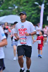 BIB: 2143
                            <button type="button" onclick="openModal(5994050)" class="btn btn-primary btn-sm float-right btn-popup" data-toggle="modal" data-target=".modal-high-quality">
                        <i class="fas fa-shopping-cart"></i> Add to Cart
                    </button>
                                            <button type="button" onclick="isThisMe(5994050, true)" class="btn btn-success btn-sm float-right btn-popup btn-isme hidden" data-toggle="tooltip" data-placement="bottom" title="นี่คือรูปของคุณใช่ไหม คลิกที่นี่เพื่อเอาเข้าอัลบั้ม">
                        <i class="fas fa-plus"></i> Add to album
                    </button>
                    <button type="button" onclick="isThisMe(5994050, false)" class="btn btn-warning btn-sm float-right btn-popup btn-isnotme hidden">
                        <i class="fas fa-ban"></i> Remove from album
                    </button>