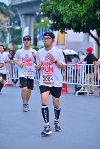 BIB: 2656, 019, 3084
                            <button type="button" onclick="openModal(5987472)" class="btn btn-primary btn-sm float-right btn-popup" data-toggle="modal" data-target=".modal-high-quality">
                        <i class="fas fa-shopping-cart"></i> Add to Cart
                    </button>
                                            <button type="button" onclick="isThisMe(5987472, true)" class="btn btn-success btn-sm float-right btn-popup btn-isme hidden" data-toggle="tooltip" data-placement="bottom" title="นี่คือรูปของคุณใช่ไหม คลิกที่นี่เพื่อเอาเข้าอัลบั้ม">
                        <i class="fas fa-plus"></i> Add to album
                    </button>
                    <button type="button" onclick="isThisMe(5987472, false)" class="btn btn-warning btn-sm float-right btn-popup btn-isnotme hidden">
                        <i class="fas fa-ban"></i> Remove from album
                    </button>