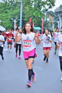 BIB: 4231, 5924
                            <button type="button" onclick="openModal(5996684)" class="btn btn-primary btn-sm float-right btn-popup" data-toggle="modal" data-target=".modal-high-quality">
                        <i class="fas fa-shopping-cart"></i> Add to Cart
                    </button>
                                            <button type="button" onclick="isThisMe(5996684, true)" class="btn btn-success btn-sm float-right btn-popup btn-isme hidden" data-toggle="tooltip" data-placement="bottom" title="นี่คือรูปของคุณใช่ไหม คลิกที่นี่เพื่อเอาเข้าอัลบั้ม">
                        <i class="fas fa-plus"></i> Add to album
                    </button>
                    <button type="button" onclick="isThisMe(5996684, false)" class="btn btn-warning btn-sm float-right btn-popup btn-isnotme hidden">
                        <i class="fas fa-ban"></i> Remove from album
                    </button>