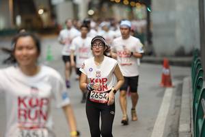 BIB: 2654
                            <button type="button" onclick="openModal(5872118)" class="btn btn-primary btn-sm float-right btn-popup" data-toggle="modal" data-target=".modal-high-quality">
                        <i class="fas fa-shopping-cart"></i> Add to Cart
                    </button>
                                            <button type="button" onclick="isThisMe(5872118, true)" class="btn btn-success btn-sm float-right btn-popup btn-isme hidden" data-toggle="tooltip" data-placement="bottom" title="นี่คือรูปของคุณใช่ไหม คลิกที่นี่เพื่อเอาเข้าอัลบั้ม">
                        <i class="fas fa-plus"></i> Add to album
                    </button>
                    <button type="button" onclick="isThisMe(5872118, false)" class="btn btn-warning btn-sm float-right btn-popup btn-isnotme hidden">
                        <i class="fas fa-ban"></i> Remove from album
                    </button>