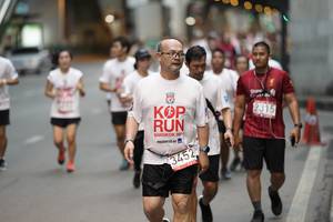 BIB: 2315, 2011, 3452
                            <button type="button" onclick="openModal(5871795)" class="btn btn-primary btn-sm float-right btn-popup" data-toggle="modal" data-target=".modal-high-quality">
                        <i class="fas fa-shopping-cart"></i> Add to Cart
                    </button>
                                            <button type="button" onclick="isThisMe(5871795, true)" class="btn btn-success btn-sm float-right btn-popup btn-isme hidden" data-toggle="tooltip" data-placement="bottom" title="นี่คือรูปของคุณใช่ไหม คลิกที่นี่เพื่อเอาเข้าอัลบั้ม">
                        <i class="fas fa-plus"></i> Add to album
                    </button>
                    <button type="button" onclick="isThisMe(5871795, false)" class="btn btn-warning btn-sm float-right btn-popup btn-isnotme hidden">
                        <i class="fas fa-ban"></i> Remove from album
                    </button>