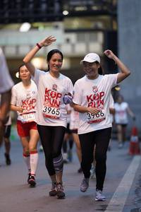 BIB: 3965, 3906, 3047
                            <button type="button" onclick="openModal(5867458)" class="btn btn-primary btn-sm float-right btn-popup" data-toggle="modal" data-target=".modal-high-quality">
                        <i class="fas fa-shopping-cart"></i> Add to Cart
                    </button>
                                            <button type="button" onclick="isThisMe(5867458, true)" class="btn btn-success btn-sm float-right btn-popup btn-isme hidden" data-toggle="tooltip" data-placement="bottom" title="นี่คือรูปของคุณใช่ไหม คลิกที่นี่เพื่อเอาเข้าอัลบั้ม">
                        <i class="fas fa-plus"></i> Add to album
                    </button>
                    <button type="button" onclick="isThisMe(5867458, false)" class="btn btn-warning btn-sm float-right btn-popup btn-isnotme hidden">
                        <i class="fas fa-ban"></i> Remove from album
                    </button>