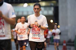 BIB: 201, 5895, 
                            <button type="button" onclick="openModal(5865016)" class="btn btn-primary btn-sm float-right btn-popup" data-toggle="modal" data-target=".modal-high-quality">
                        <i class="fas fa-shopping-cart"></i> Add to Cart
                    </button>
                                            <button type="button" onclick="isThisMe(5865016, true)" class="btn btn-success btn-sm float-right btn-popup btn-isme hidden" data-toggle="tooltip" data-placement="bottom" title="นี่คือรูปของคุณใช่ไหม คลิกที่นี่เพื่อเอาเข้าอัลบั้ม">
                        <i class="fas fa-plus"></i> Add to album
                    </button>
                    <button type="button" onclick="isThisMe(5865016, false)" class="btn btn-warning btn-sm float-right btn-popup btn-isnotme hidden">
                        <i class="fas fa-ban"></i> Remove from album
                    </button>