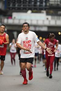 BIB: 377
                            <button type="button" onclick="openModal(5872556)" class="btn btn-primary btn-sm float-right btn-popup" data-toggle="modal" data-target=".modal-high-quality">
                        <i class="fas fa-shopping-cart"></i> Add to Cart
                    </button>
                                            <button type="button" onclick="isThisMe(5872556, true)" class="btn btn-success btn-sm float-right btn-popup btn-isme hidden" data-toggle="tooltip" data-placement="bottom" title="นี่คือรูปของคุณใช่ไหม คลิกที่นี่เพื่อเอาเข้าอัลบั้ม">
                        <i class="fas fa-plus"></i> Add to album
                    </button>
                    <button type="button" onclick="isThisMe(5872556, false)" class="btn btn-warning btn-sm float-right btn-popup btn-isnotme hidden">
                        <i class="fas fa-ban"></i> Remove from album
                    </button>