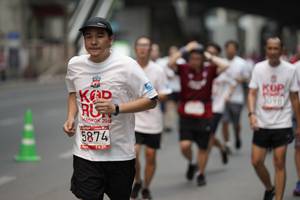 BIB: 2018, 5874
                            <button type="button" onclick="openModal(5874394)" class="btn btn-primary btn-sm float-right btn-popup" data-toggle="modal" data-target=".modal-high-quality">
                        <i class="fas fa-shopping-cart"></i> Add to Cart
                    </button>
                                            <button type="button" onclick="isThisMe(5874394, true)" class="btn btn-success btn-sm float-right btn-popup btn-isme hidden" data-toggle="tooltip" data-placement="bottom" title="นี่คือรูปของคุณใช่ไหม คลิกที่นี่เพื่อเอาเข้าอัลบั้ม">
                        <i class="fas fa-plus"></i> Add to album
                    </button>
                    <button type="button" onclick="isThisMe(5874394, false)" class="btn btn-warning btn-sm float-right btn-popup btn-isnotme hidden">
                        <i class="fas fa-ban"></i> Remove from album
                    </button>