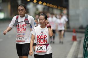 BIB: 201, 1947, 2302
                            <button type="button" onclick="openModal(5876945)" class="btn btn-primary btn-sm float-right btn-popup" data-toggle="modal" data-target=".modal-high-quality">
                        <i class="fas fa-shopping-cart"></i> Add to Cart
                    </button>
                                            <button type="button" onclick="isThisMe(5876945, true)" class="btn btn-success btn-sm float-right btn-popup btn-isme hidden" data-toggle="tooltip" data-placement="bottom" title="นี่คือรูปของคุณใช่ไหม คลิกที่นี่เพื่อเอาเข้าอัลบั้ม">
                        <i class="fas fa-plus"></i> Add to album
                    </button>
                    <button type="button" onclick="isThisMe(5876945, false)" class="btn btn-warning btn-sm float-right btn-popup btn-isnotme hidden">
                        <i class="fas fa-ban"></i> Remove from album
                    </button>