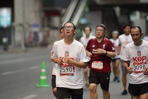 BIB: 3098, 5908, 2590
                            <button type="button" onclick="openModal(5877386)" class="btn btn-primary btn-sm float-right btn-popup" data-toggle="modal" data-target=".modal-high-quality">
                        <i class="fas fa-shopping-cart"></i> Add to Cart
                    </button>
                                            <button type="button" onclick="isThisMe(5877386, true)" class="btn btn-success btn-sm float-right btn-popup btn-isme hidden" data-toggle="tooltip" data-placement="bottom" title="นี่คือรูปของคุณใช่ไหม คลิกที่นี่เพื่อเอาเข้าอัลบั้ม">
                        <i class="fas fa-plus"></i> Add to album
                    </button>
                    <button type="button" onclick="isThisMe(5877386, false)" class="btn btn-warning btn-sm float-right btn-popup btn-isnotme hidden">
                        <i class="fas fa-ban"></i> Remove from album
                    </button>