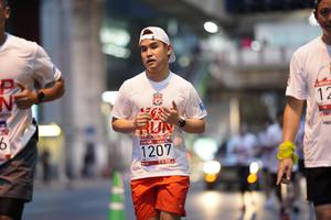 BIB: 2010, 1207
                            <button type="button" onclick="openModal(5867529)" class="btn btn-primary btn-sm float-right btn-popup" data-toggle="modal" data-target=".modal-high-quality">
                        <i class="fas fa-shopping-cart"></i> Add to Cart
                    </button>
                                            <button type="button" onclick="isThisMe(5867529, true)" class="btn btn-success btn-sm float-right btn-popup btn-isme hidden" data-toggle="tooltip" data-placement="bottom" title="นี่คือรูปของคุณใช่ไหม คลิกที่นี่เพื่อเอาเข้าอัลบั้ม">
                        <i class="fas fa-plus"></i> Add to album
                    </button>
                    <button type="button" onclick="isThisMe(5867529, false)" class="btn btn-warning btn-sm float-right btn-popup btn-isnotme hidden">
                        <i class="fas fa-ban"></i> Remove from album
                    </button>