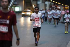 BIB: 201, 4262
                            <button type="button" onclick="openModal(5865715)" class="btn btn-primary btn-sm float-right btn-popup" data-toggle="modal" data-target=".modal-high-quality">
                        <i class="fas fa-shopping-cart"></i> Add to Cart
                    </button>
                                            <button type="button" onclick="isThisMe(5865715, true)" class="btn btn-success btn-sm float-right btn-popup btn-isme hidden" data-toggle="tooltip" data-placement="bottom" title="นี่คือรูปของคุณใช่ไหม คลิกที่นี่เพื่อเอาเข้าอัลบั้ม">
                        <i class="fas fa-plus"></i> Add to album
                    </button>
                    <button type="button" onclick="isThisMe(5865715, false)" class="btn btn-warning btn-sm float-right btn-popup btn-isnotme hidden">
                        <i class="fas fa-ban"></i> Remove from album
                    </button>