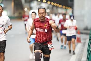 BIB: 302
                            <button type="button" onclick="openModal(5876817)" class="btn btn-primary btn-sm float-right btn-popup" data-toggle="modal" data-target=".modal-high-quality">
                        <i class="fas fa-shopping-cart"></i> Add to Cart
                    </button>
                                            <button type="button" onclick="isThisMe(5876817, true)" class="btn btn-success btn-sm float-right btn-popup btn-isme hidden" data-toggle="tooltip" data-placement="bottom" title="นี่คือรูปของคุณใช่ไหม คลิกที่นี่เพื่อเอาเข้าอัลบั้ม">
                        <i class="fas fa-plus"></i> Add to album
                    </button>
                    <button type="button" onclick="isThisMe(5876817, false)" class="btn btn-warning btn-sm float-right btn-popup btn-isnotme hidden">
                        <i class="fas fa-ban"></i> Remove from album
                    </button>